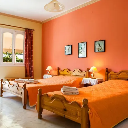 Tzivras Villa & Apartments Lassi  Room photo
