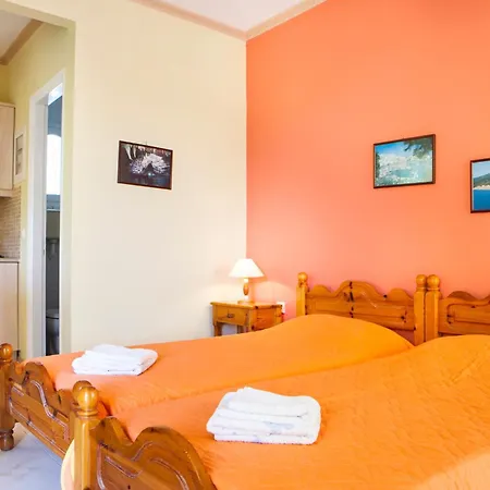 Tzivras Villa & Apartments Lassi  Room photo